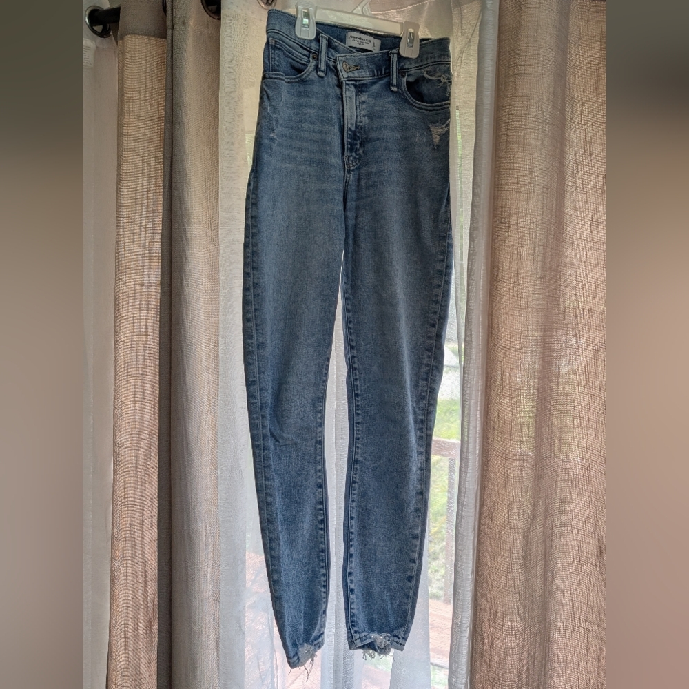 Abercrombie & Fitch Curve Love Skinny Jeans